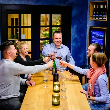 Western Wein- Und Parkhotel Отель