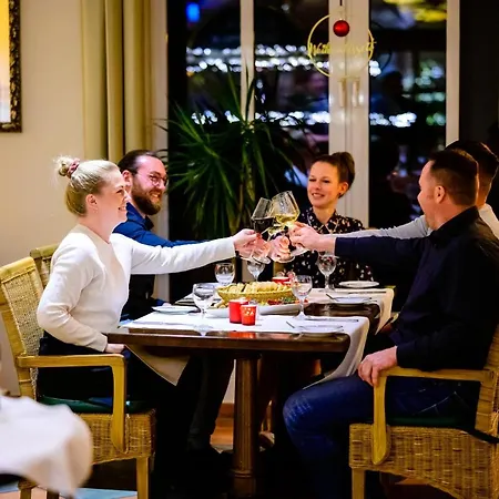 Szálloda Western Wein- Und Parkhotel 4*
