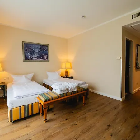 Western Wein- Und Parkhotel Отель 4*