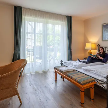 Western Wein- Und Parkhotel ホテル 4*