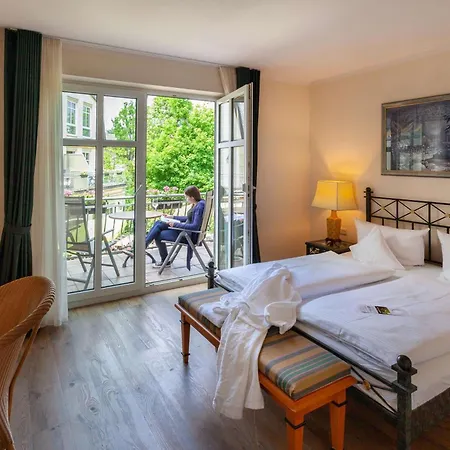 Western Wein- Und Parkhotel Отель