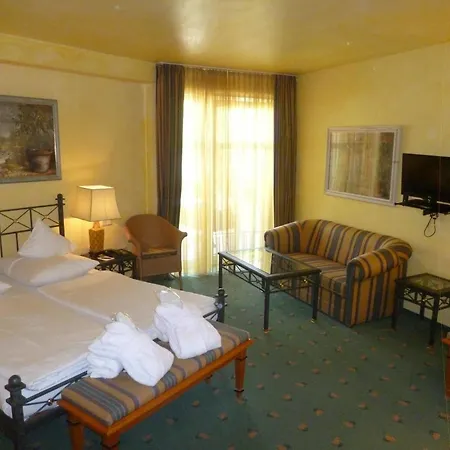 Western Wein- Und Parkhotel ホテル 4*
