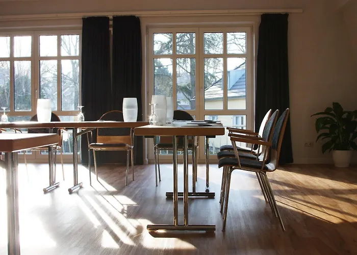 Western Wein- Und Parkhotel 4*